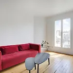 Pick A Flat's In Ternes - Arc De Triomphe